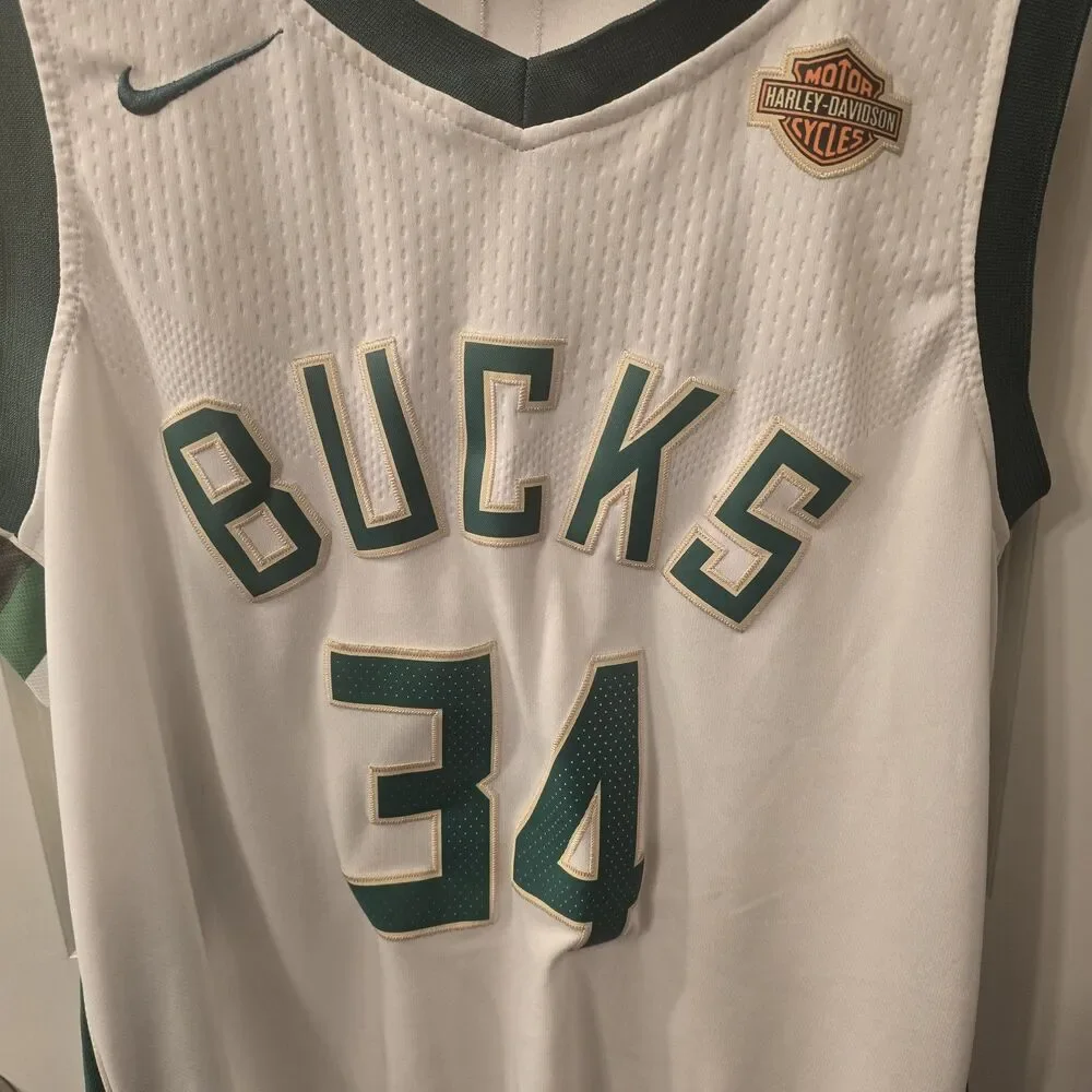 adidas giannis antetokounmpo
